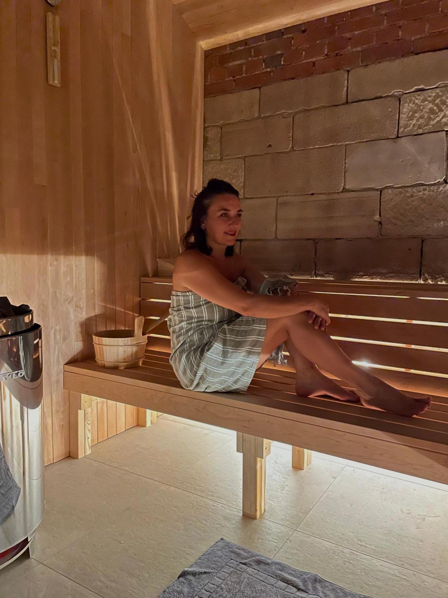 Klimatyczny Dom Kopaczowka Przytulna Miejscowka Z Kominkiem, Sauna I Ogrodem U Podnoza Gor Stolowych 라트코프 외부 사진